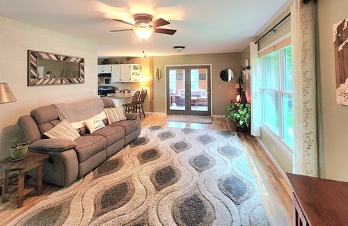 Laurium Maison | Unwind and Explore the Keweenaw.
