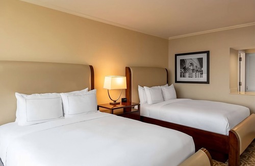 Alexandria West Hôtel | Unwind and Indulge In Our Oasis! 2 Swimming Pools, Pet-friendly Property!