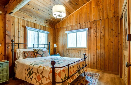 Muscoda Cabine | Unwind at Driftless Pines Cabin -