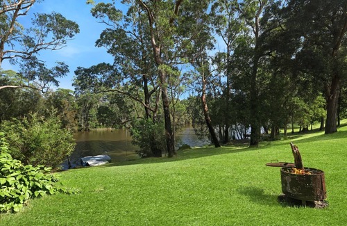 Bewong Maison | Unwind by the Creek - Beautiful family getaway