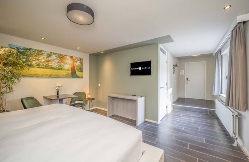 Waalwijk Hôtel | Unwind & Explore: Perfect Family Retreat near Beekse Bergen Zoo