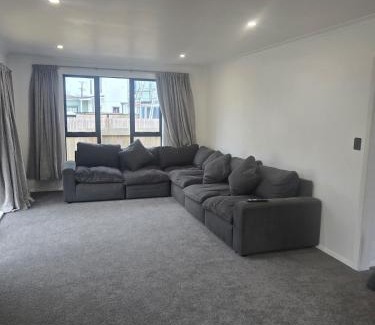 Trentham Maison | Unwind in Comfort and Style