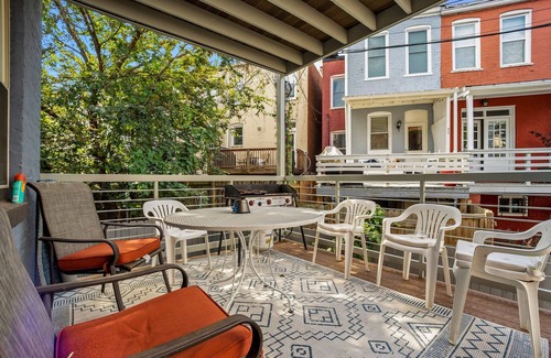 Northeast Appartement | Unwind in Tranquility: Blocks from Capitol Hill and H Street Corridor Retreat