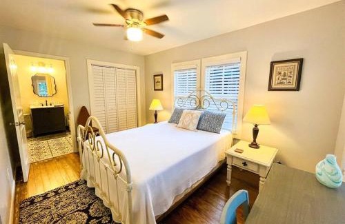 Lafayette Maison | Unwind & Relax at Azalea Cottage on Bayou