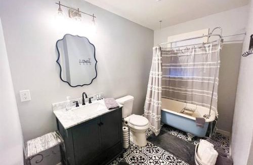 Lafayette Maison | Unwind & Relax at Azalea Cottage on Bayou
