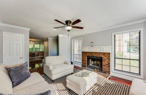 Stone Mountain Maison | Unwind & Relax at Legacy Estates