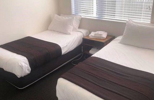 Riccarton Hôtel | Unwind @ Serenity in the City - Family Suite
