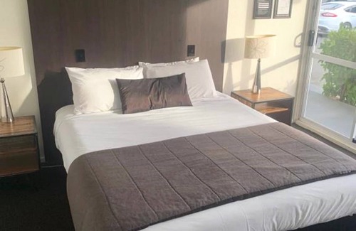 Riccarton Hôtel | Unwind @ Serenity in the City - Family Suite