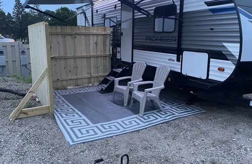 Chisholm Maison | Up North Camper Experience