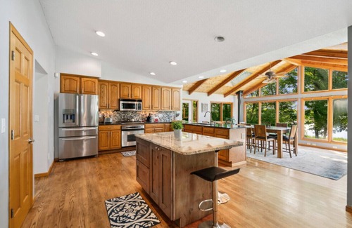 Minnetrista Maison | Up North Feel on Serene Lake close to Metro