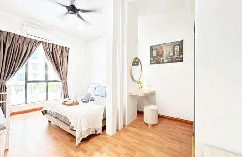 Taman Bukit Mewah Appartement | Up to 9 Person, Next to Paradigm Mall's new Theme park, Escape JB