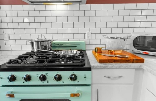 Wrigleyville Appartement | Updated 3 Bedroom Chicago Historic Andersonville