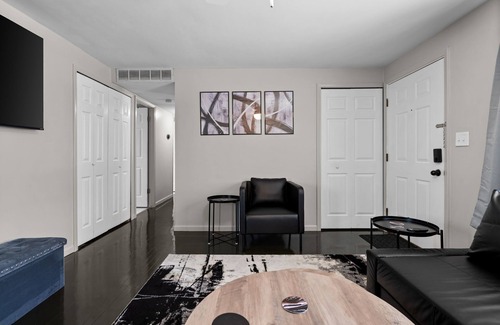 Bryant Pattengill East Maison | Updated 3 bedroom house, central to everything Ann Arbor! No added cleaning fees