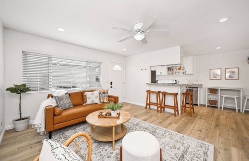 East Side Costa Mesa Appartement | Updated Apartment for 2 in Eastside Costa Mesa