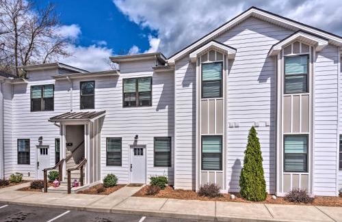Bowling Green Appartement | Updated Apt 1 Mi to Western Kentucky University!