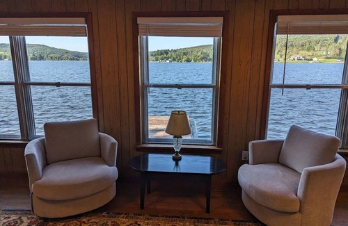 Cuba Cottage | Updated Cuba Lake Retreat. Pontoon Available