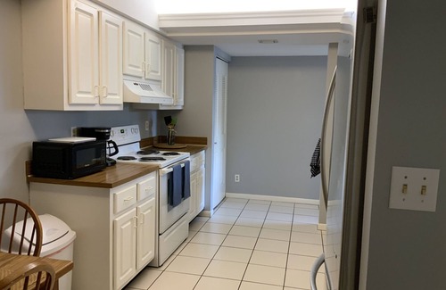 Delray Beach Copropriété | Condo Delray Racquet Club 2 chambres extrêmement propre