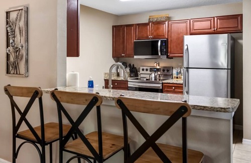 Clermont Appartement | Updated Downtown Clermont Suite 837