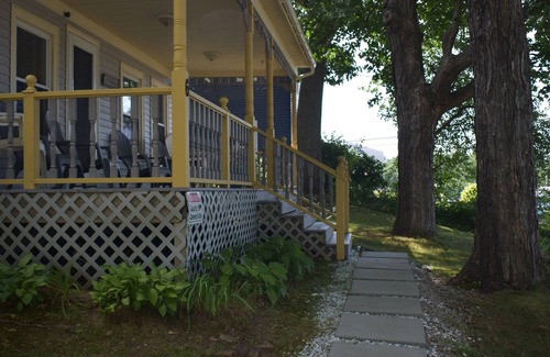 Lochmere Maison | Updated Historic Cape overlooking the famous Winnisquam Sandbar