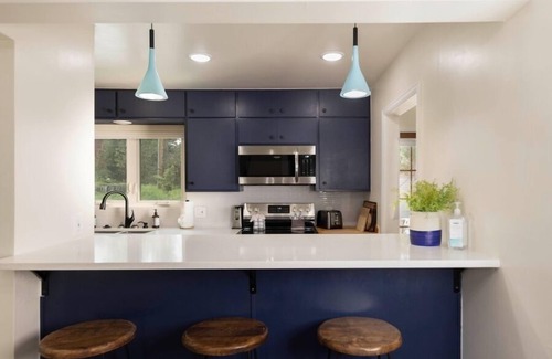Dillon Maison | Newly Updated Home, Private Hot Tub, Downtown Dillon