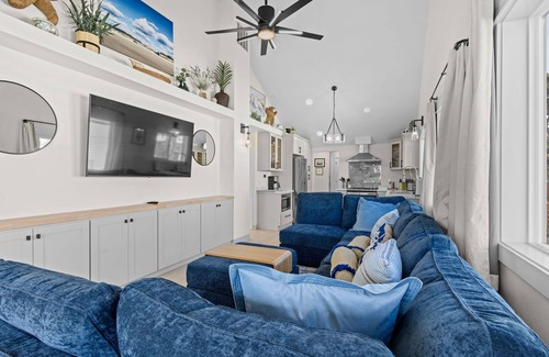 Seaside Maison | Updated Home One Block to the Promenade! Pet-Friendly with Guest House