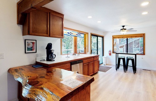 Crestline Maison | Updated home with central AC, W/D, wood stove, home office & high-speed WiFi