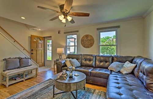 Highland Falls Maison | Updated Home with Patio Half Mile to West Point