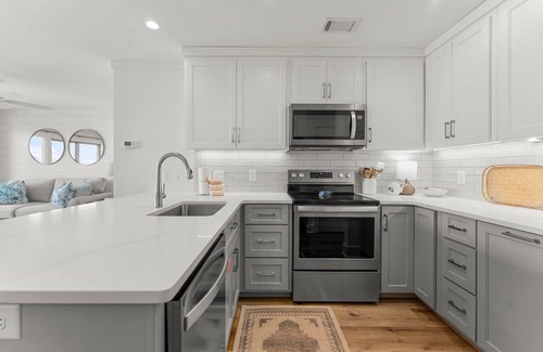 Fort Bay Copropriété | Updated Latitude 29 #34 Beachfront w/Pool, Hot Tub & Grills! Free Golf & Tix!