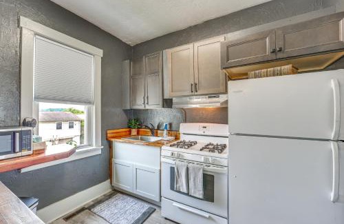 Natrona Maison | Updated New Kensington Home with Deck 22 Mi to PGH!