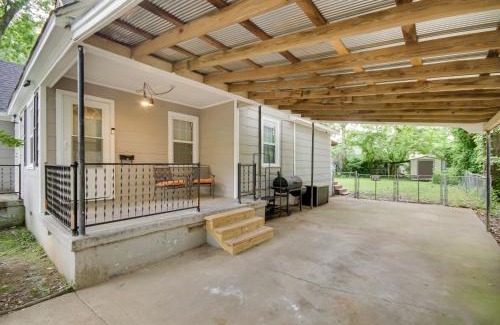 Greenwood Maison | Updated North Greenwood Cottage Less Than 1 Mi to Dtwn!