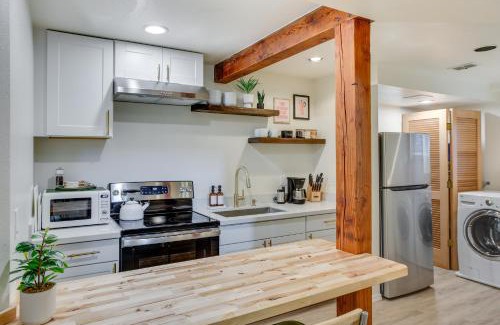 Central Tacoma Maison | Updated Tacoma Home with Fire Pit!