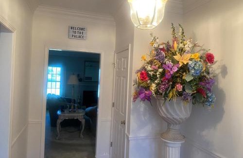 Tuscaloosa Maison | Updated The Palace of the Hamptons