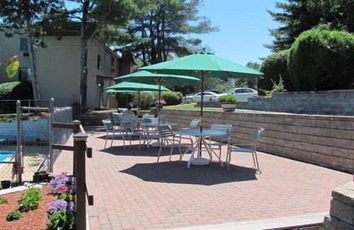 Weirs Beach Copropriété | Mise à jour de Weirs Beach, Village Of Winnipesaukee Condo