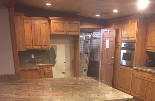 Oro Valley Maison | Upgraded 2,200 sq. ft. House on an acre