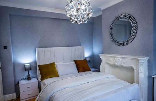 Heath Maison | UPPAMOST LUXURY HOME LONDOn