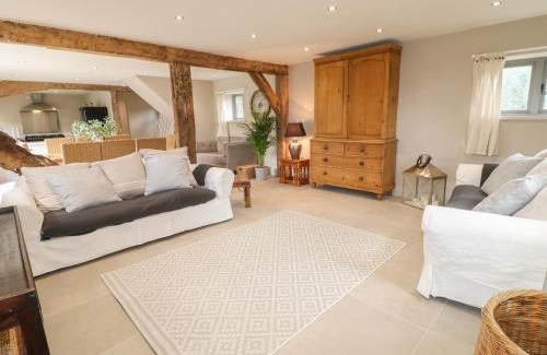 Amerton Maison | Upper Barn