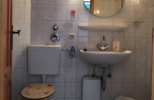 Kommern Appartement | Upper floor apartment with a view