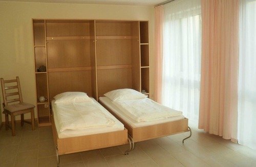 Schwerin Appartement | Upper floor apartment - Ferienwohnhaus Drei am Zemminsee