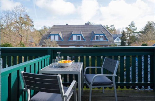 Neuhaus Appartement | Upper floor apartment Lee West 2.4