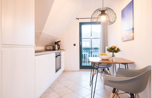 Neuhaus Appartement | Upper floor apartment Lee East 2.4