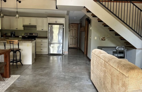 Free Soil Cabine | Upper Hamlin Lake Cabin