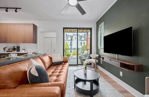 Shadyside Appartement | Upscale Double King Suite|4 Beds| Premier Location