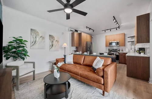 Shadyside Appartement | Upscale Double King Suite|4 Beds| Premier Location