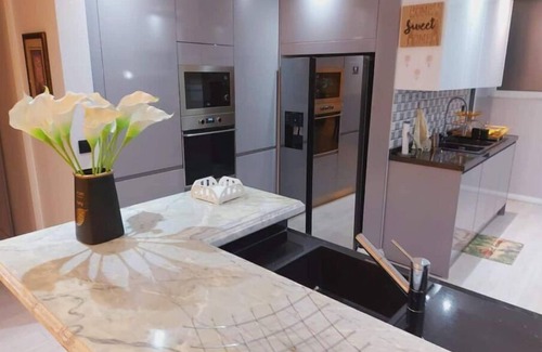 Sommerschield Appartement | Upscale luxurious apartment with a superb view.