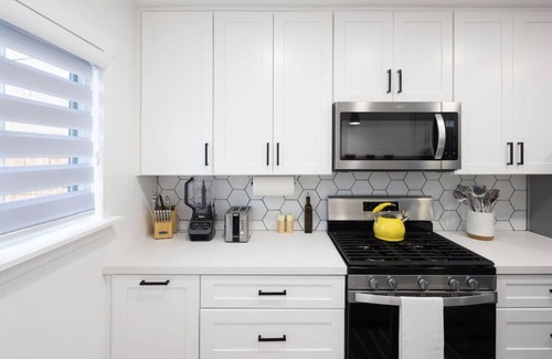 Grant Hill Maison | Upscale Oasis, Downtown SD, BBQ, Fire Pit & More!