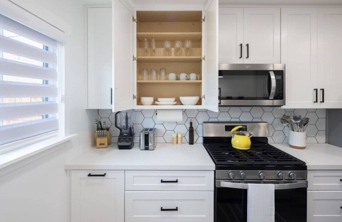 Grant Hill Maison | Upscale Oasis, Downtown SD, BBQ, Fire Pit & More!