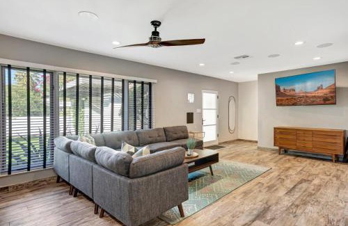 University Estates Maison | Upscale Remodel - Walk To Asu Pool & Pickleball