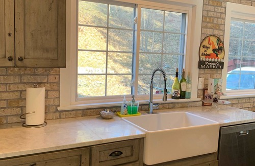 Preston-Potter Hollow Maison | Upstate NY: Private,Newly renovated 3 bed/2bath home close to Hudson+Widham, NY