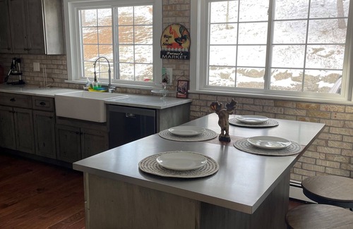 Preston-Potter Hollow Maison | Upstate NY: Private,Newly renovated 3 bed/2bath home close to Hudson+Widham, NY