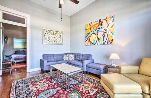 West Riverside Appartement | Uptown NOLA Apt on Magazine Street with Backyard!